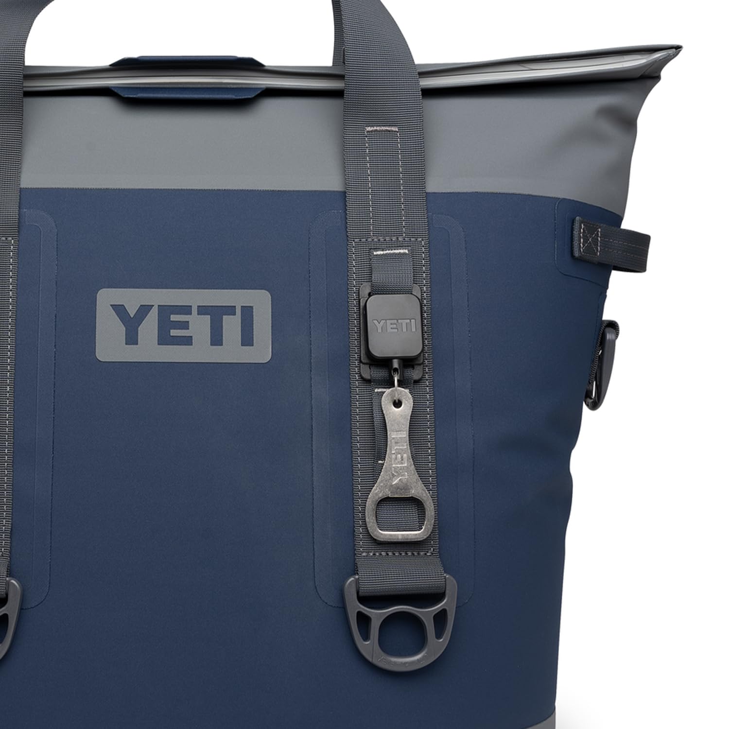 YETI MOLLE Zinger mit Flaschen-Öffner – ausziehbares Werkzeug für Hopper & mehr