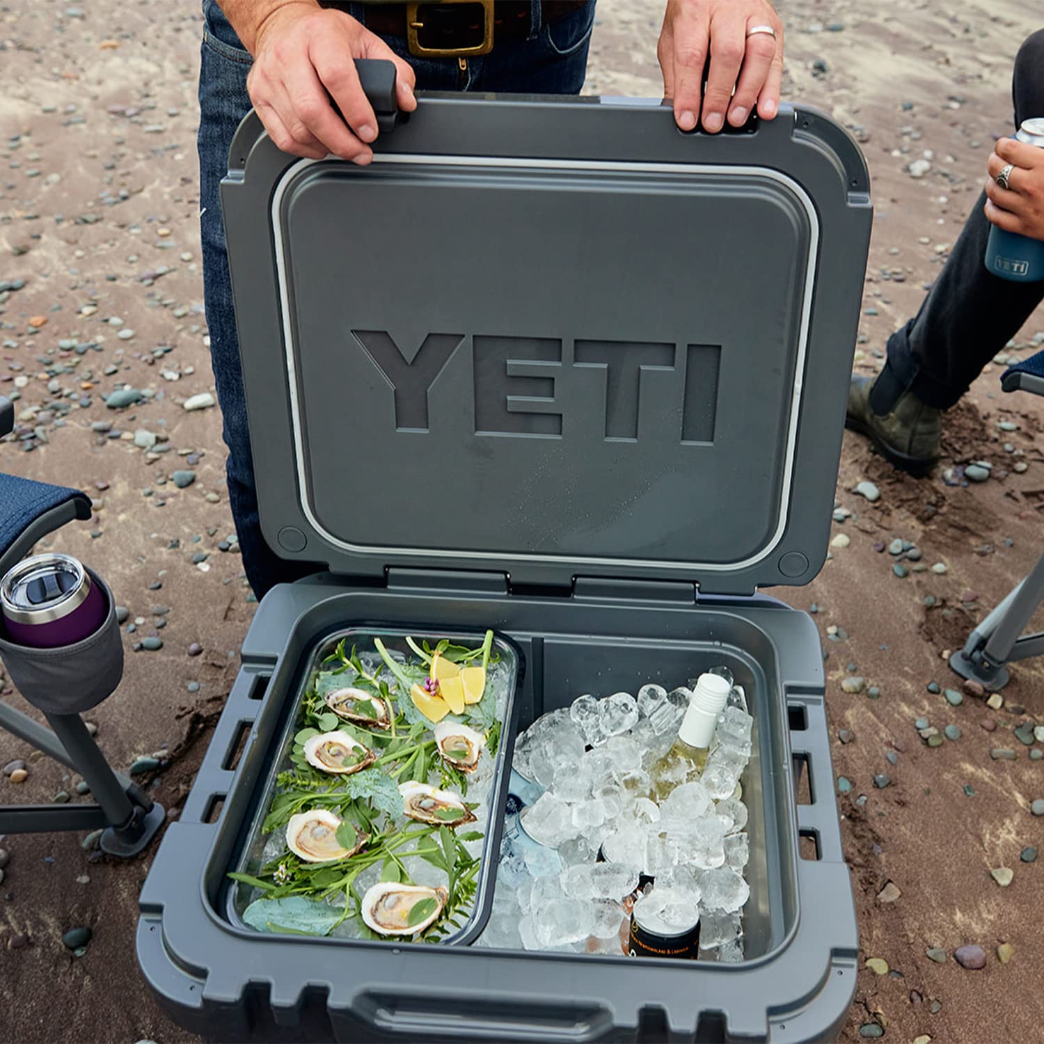YETI Roadie 48 & 60 Kühltruhen-Trockenwarenkorb – Lebensmittelechter Korb für Snacks