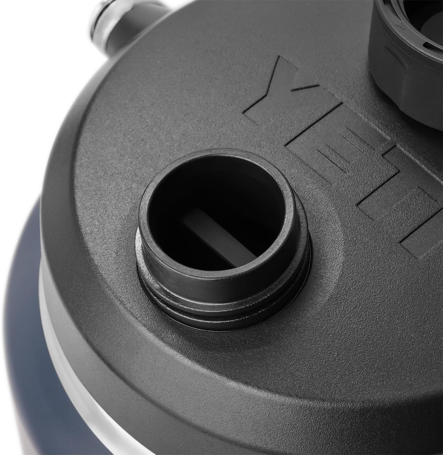 YETI Rambler 1,9-Liter-Krug 2.0 – Vakuumisoliert, auslaufsicher, Edelstahl mit MagCap, Royal Blue